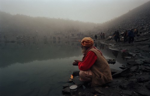 Озеро Роопкунд - Озеро скелетов в Гималаях