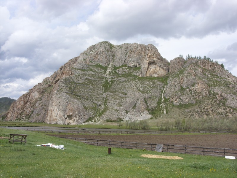 Усть-Канская пещера