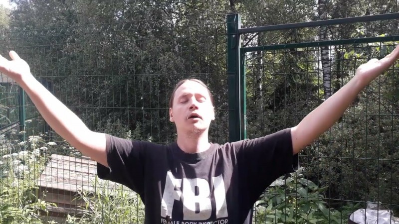 581 Миша поёт ликбез