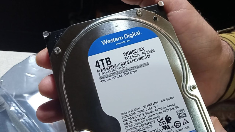 491 XV - й Обзор 01.07.2024 - Жесткий диск на 4Тб Western Digital WD40EZAX