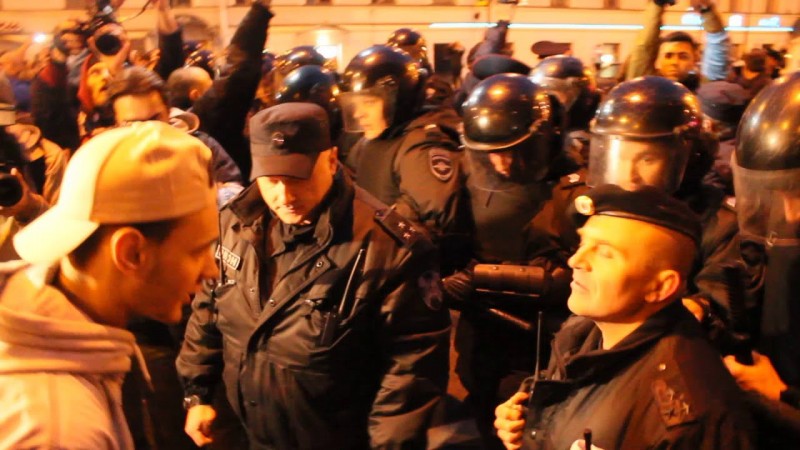 Митингующие разбушевались. Митинг Навального. Питер 7 октября