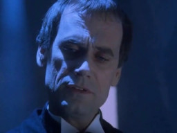 3.Инквизитор - Вавилон 5  S2 E21 Джек Потрошитель