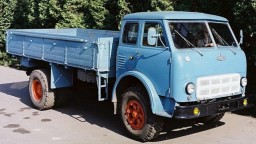 МАЗ 500 СОВЕТСКИЙ КРУПНОТОННАЖНЫЙ ГРУЗОВИК